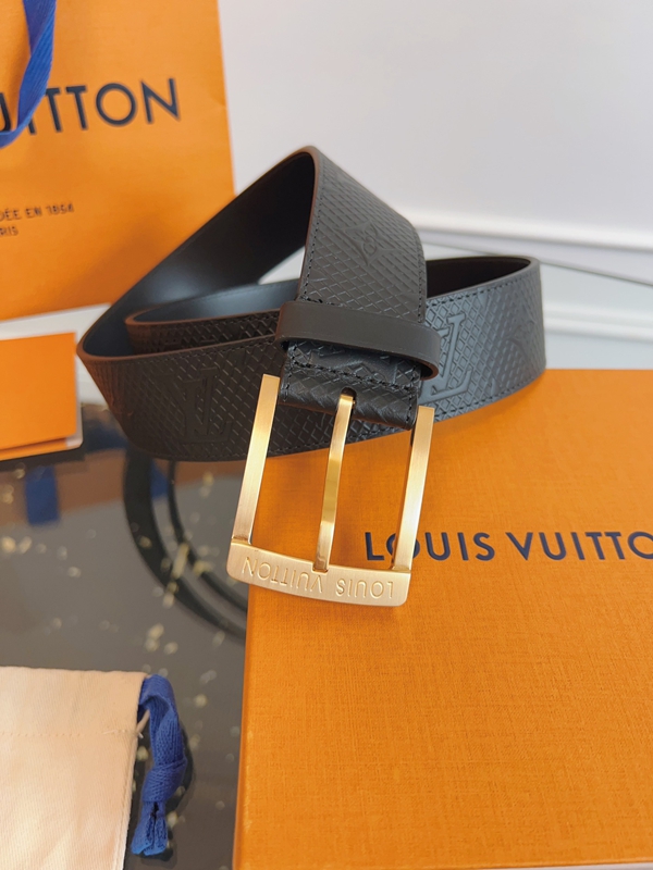 ルイヴィトンベルト角部分ディテール